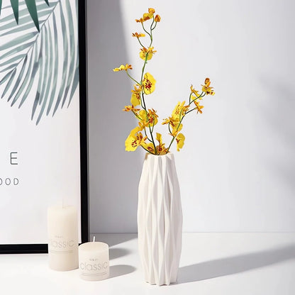 Small Plastic Flower Vase – Modern Home Décor